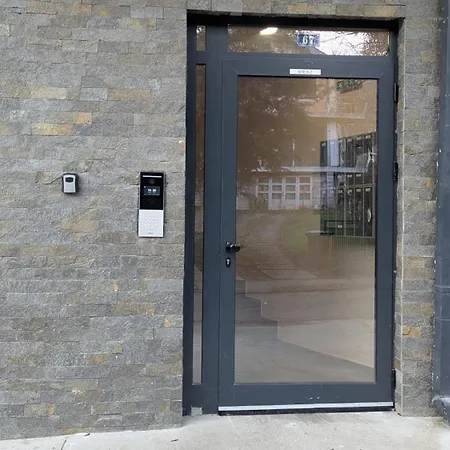 Апартаменти Ars Vodno *